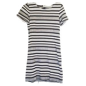 Cute striped shortsleeved dress